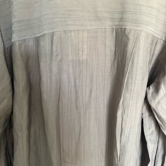 A new day button down shirt - Picture 4 of 6